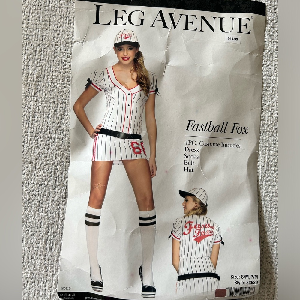 Women’s Fastball Fox Costume-Size S/M NEW!!⚾️